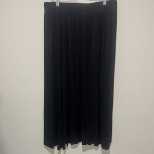 Dana Buchman Skirt, Black, size 12